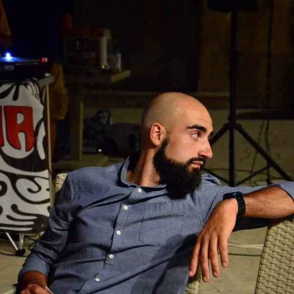 Davide